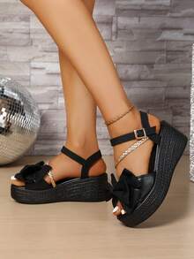 Dép sandal mùa hè thiết yếu cho nữ, trang trí nơ cho nét quyến rũ thanh lịch, thiết kế một khóa cổ điển để dễ dàng xỏ vào/tháo ra, đế dày và đế cao tạo sự ổn định thoải mái, thích hợp để đi làm, du lịch và kết hợp với nhiều trang phục khác nhau - màu đen - Xem 7