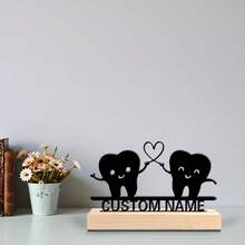 1pc Romantic Personalized Custom Text Smiling Teeth Sculpture Metal Art With Wooden Base Tabletop DecorationParisian Desk Art With Wooden Base, Perfect For Travel Lovers, Office, Cafe Decor Christmas Decorations Graduation Party Gift