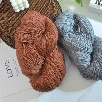 1 件 300 克柔软竹纤维纱线 - 透气舒适，适合钩编、针织 T 恤、披肩、围巾、毛衣、夹克、帽子、开衫和配饰，非常适合春季、夏季、秋季、手工艺必需品 | 光滑质地纱线