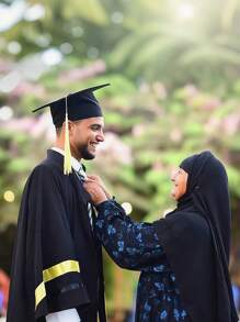 Czapka licencjacka z napisem, czapka doktorska, spersonalizowana czapka ukończenia studiów dla studentów, czapka na ceremonię dla dorosłych, toga z frędzlami na zakończenie studiów, strój na zakończenie studiów, strój studencki, kolorowy, uroczy, uroczy, zabawny, kawaii, dla nauczyciela, dla chłopców i dziewcząt, dla nastolatków, uczniów gimnazjum, uczniów szkół średnich, uczniów szkół średnich, studentów, studentów uniwersytetu, studentów pierwszego i drugiego roku, studentów młodszych lat