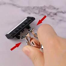 1 个手柄 + 12 个刀片 + 剃须刀收纳盒，男女手动剃须刀 6 层不锈钢脱毛剃须刀片可更换剃须刀头剃须工具，适用于男士脱毛、面部脱毛、毛发修剪器、毛发修剪器、理发用品、理发、防滑手柄，适用于个人护理和礼物 - 彩色 - 查看 6