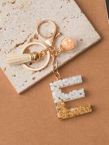 1个可爱白色钥匙扣，圣诞钥匙扣，女士字母流苏钥匙扣，可挂在钥匙、钱包、手提包、背包上，节日圣诞礼物，家居装饰 - 白色 - 查看 14