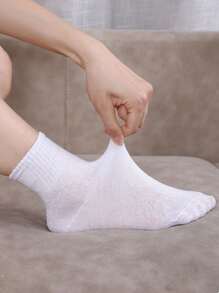 Socks Travel Business Breathable Compression Medium And Short Portable Socks- Soft Breathable Elastic Cuff, One Size Fits All, Hand Wash Only, Solid Color, Portable Sock Option | Plain Sock Design | Moisturewicking Fabric,Disposable Athletic Socks