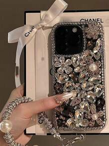 Fashionable Luxury Crystal Floral Pearl Rabbit Pearl Crystal Ring Phone Protective Case Compatible With IPhone 16 Pro Max/15 Plus, Anti-Drop Phone Case