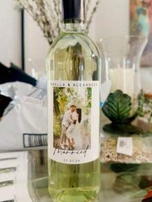 4-9张可定制防水贴纸，适用于生日、婚礼等场合，也可用于酒瓶，可粘贴个性化图片和照片，是生日礼物和酒瓶标签的理想之选。 - 款式2 - 查看 5