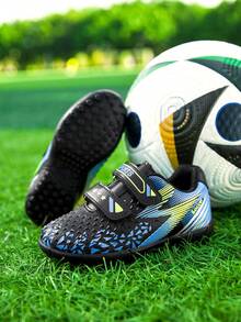 儿童足球鞋，儿童训练鞋，魔术贴搭扣，无需鞋带，适合12岁以下儿童，足球训练鞋，橡胶鞋钉，适用于人造草坪、泥地、短草场地