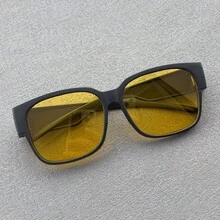 Óculos para miopia, armação grande e moderna para mulheres, cobertura total, acessórios ideais para proteção solar no verão, perfeitos para férias na praia, atividades ao ar livre, festas, viagens, dirigir, pescar e fotografia de rua. Disponíveis nas cores preto, roxo, vermelho e marrom. - Marrom - Ver 14