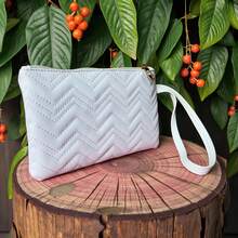 Chic Clutch Bag Purse Embellished With A Dainty Cat Pendant: Style Meets Cuteness. The Luxurious Design Of This Clutch Is Elevated By The Eye-Catching Cat Pendant, Blending Sophistication With Playful Flair. Compact Yet Spacious Enough For Essentials, It's The Ideal Choice To Add A Unique And Stylish Edge To Your Look. - Black - View 2