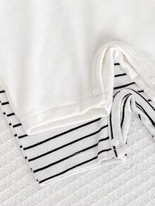 2pcs Baby Boy Clothes Set: White & Striped Polo Collar Teddy Bear Short Sleeve Loose Design Romper