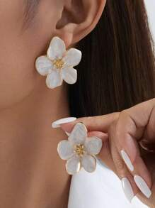 1 paire de boucles d'oreilles pendantes en résine florale élégante pour femmes, mode européenne et américaine personnalisée, émail coloré, convient pour un port quotidien, cadeau de mariage