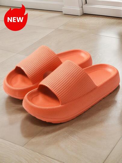 时尚百搭黑色竖条纹单孔加厚柔软舒适拖鞋，适用于室内家居、浴室，防滑、防臭，适合女性室内外穿着