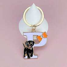 1 件 A-Z 创意动物字母钥匙扣，送给朋友的礼物，背包装饰，可爱的锌合金吊坠，四季汽车配件包饰学校卡通动物哥特 Y2k 包饰挂绳带身份证夹汽车配件包饰