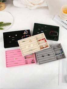 1件，项链收纳盒带透明盖展示首饰托盘带透明盖珠宝项链展示盒适用于项链吊坠适合女士女生展示盒收纳盒