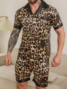 2pcs Sleepwear Set For Men, Short Sleeve Top And Shorts, Leopard Print Pattern Minimalist Casual Silk-Like Loungewear, Summer/Spring
