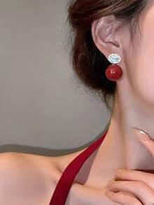 经典半圆形仿珍珠耳环，提升您的整体形象 - 金黃色 - 查看 10