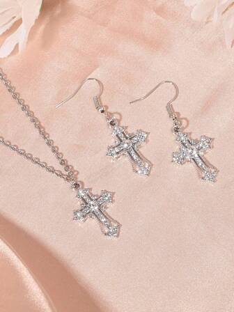 1 件项链 + 1 对耳环 哥特式水钻十字架吊坠项链和镂空朋克风格耳环首饰套装 女士