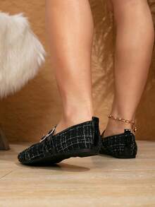 女士方头平底鞋，玛丽珍PU软皮套脚鞋，法式双水钻搭扣平底鞋，透气休闲平底鞋，优雅休闲时尚平底鞋，绒面芭蕾平底鞋，休闲时尚百搭女鞋，通勤度假两相宜，尺码偏小半码 - 黑色 - 查看 4