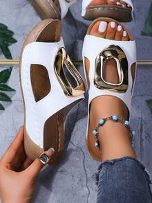 Ciabatte casual estive da donna con piattaforma, sandali con rivetti e suola spessa, regolabili con gancio e anello, con zeppa comoda, punta aperta, in colori alla moda come nero, bianco, blu, viola, blu navy, grigio