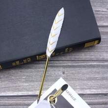 1pc Retro European British Style Gold Feather Pen, Creative Stationery For Students, Teachers, Wedding Guests, Calligraphy Enthusiasts, Writing Instrument, Signature Tool, Wedding Favors, Holiday Gifts, Christmas, New Year, Valentine's Day, Teacher's Day, Birthday