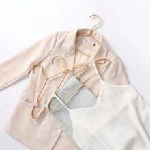 5/10pcsMetal Sturdy Clothes Hanger Golden Aluminum Hanger - Rust-Proof, Fade-Resistant, Clothes HangerGolden Aluminum Hanger - Rust-Proof, Fade-Resistant, Perfect For Coats, Jackets, And Delicate Clothes Aluminum Hanger Rust-Proof Hanger Fade-Resistant Hanger