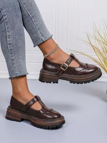 Damen neue Lolita Mode Plateau-Loafer im französisch-britischen Stil, Mary Jane Schuhe in Braun für Frauen, Valentinstag süße herzförmige Schuhe mit Herz-Design, Schuhe mit Metallschnalle, Vintage Rundkappenschuhe, neuer College-Stil Business Formelle flache Schuhe in Braun - Braun - Übersicht 4