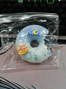 Sanrio 1 pieza Juguete esponjoso y suave con diseño creativo y lindo de dona, juguete anti-estrés de rebote lento, serie de verano con diseño de dona, pata de gato de caricatura, juguete esponjoso de barro, juguete esponjoso de gofre, juguete realista anti-estrés, etiqueta suave, regalo de fiesta (estilo y color aleatorio)