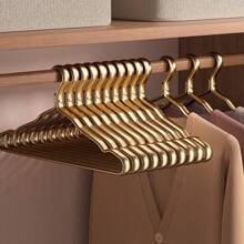 5/10pcsMetal Sturdy Clothes Hanger Golden Aluminum Hanger - Rust-Proof, Fade-Resistant, Clothes HangerGolden Aluminum Hanger - Rust-Proof, Fade-Resistant, Perfect For Coats, Jackets, And Delicate Clothes Aluminum Hanger Rust-Proof Hanger Fade-Resistant Hanger