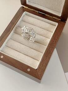 1pc Delicate Hollow Flower Wide Band Ring, Suitable For Women's Daily Wear