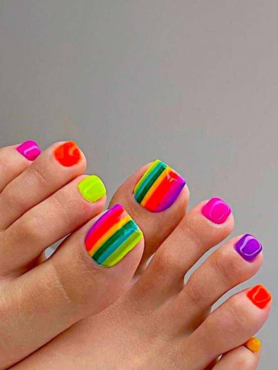 24 sztuki Summer Rainbow Stripe Fake Nail Art Short Square Toe Press On Nails Set