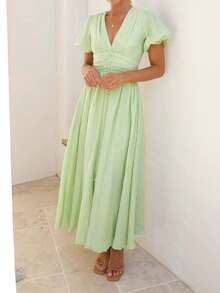 PoPoHouse Women's Solid Color Elegant V-Neck Puff Sleeve Dress, Suitable For Vacation Outfit, Spring/Summer - Green - View 4