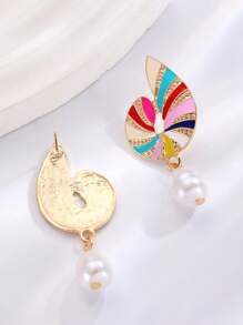 1 par de pendientes con diseño de caracol de colores y perlas falsas, accesorio elegante y encantador para mujeres, adecuado para fiestas, banquetes y uso diario
