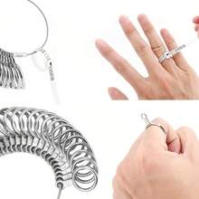 银色戒指尺寸测量套装，包含戒指尺寸规和测量棒，用于测量珠宝尺寸