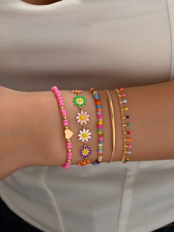 Set de 5 piezas Pulsera de estilo bohemio, fresca y dulce, de flor de margarita esmaltada, accesorios femeninos, pulsera pintada con gota de aceite floral, cuentas, color del amor del verano, combinación de colores de dopamina, adecuada para regalo, uso diario y viajes