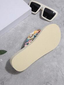 Sandálias de Praia com Decoração Floral Casual, Chinelos Slip-On para Praia e Viagens, Design Simples e Fresco