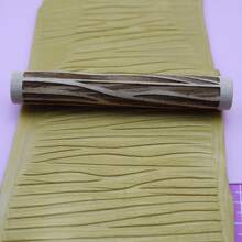 لف خشبي بطول 10 سم للطين البوليمري DIY، للنقش والنسج على الخزف والسيراميك بنقوش أشكال الأزهار والأوراق والشمس والقلب والموج والقشرة الخشبية والنجمة