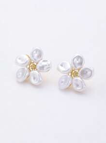 1 par de pendientes de perlas barrocas falsas, adecuados para el uso diario de las mujeres, regalos de Navidad e invierno