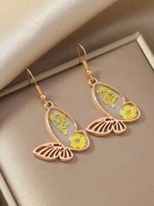 1 Pair Vacation Style Dried Flower, Heart, Cat, Dog, Butterfly, Daisy, Ditsy Floral Earrings In Pink, Yellow, Purple, Blue, Green, Gold Colors For Women, Suitable For Daily Wear