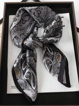 1 pezzo di foulard di seta quadrato da 27,5" x 27,5" con motivo paisley bohémien, design alla moda, adatto per l'uso quotidiano