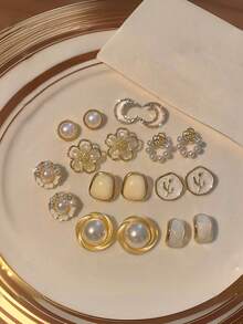 9 件套优雅简约月光月亮贝壳花耳环，人造珍珠精致迷人几何水晶吊坠耳环套装，适合女士日常和节日佩戴 - 套裝A款 - 查看 1