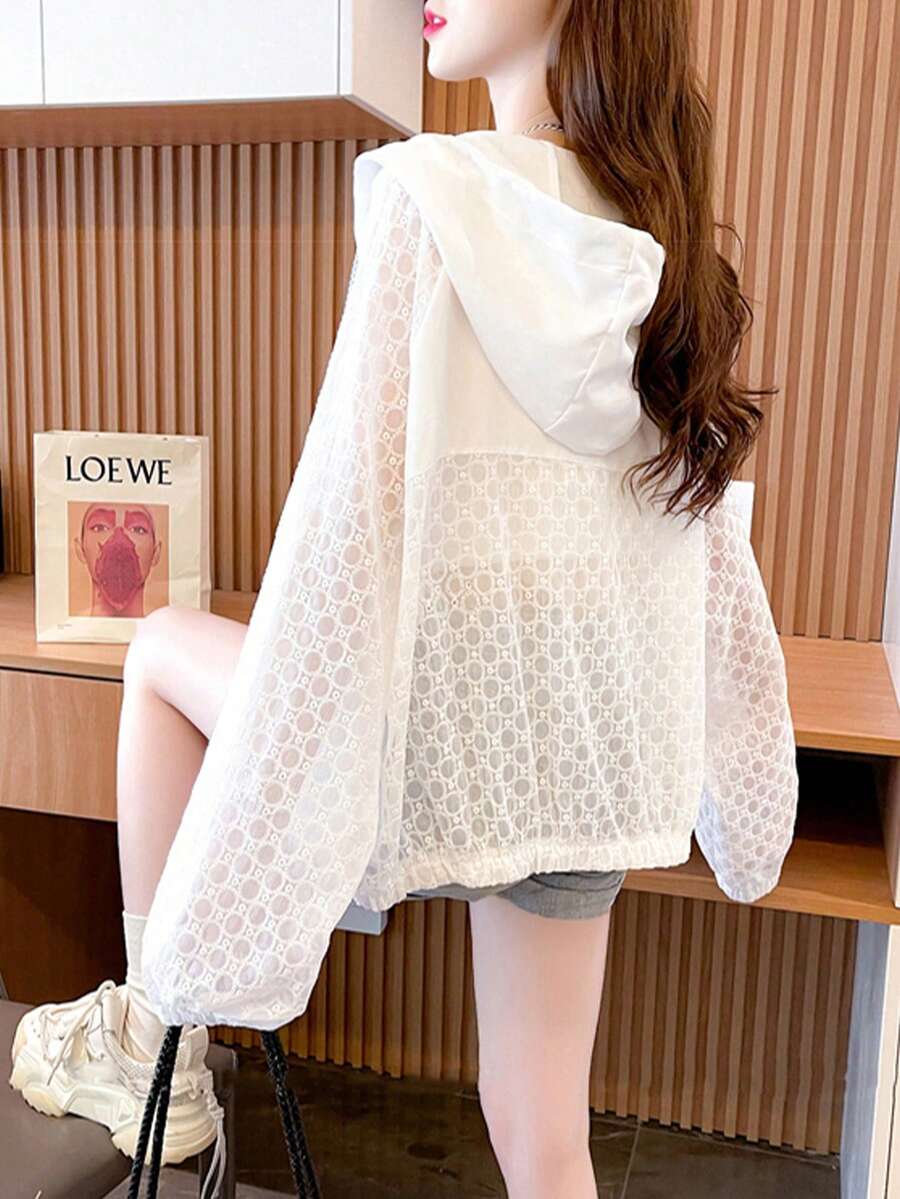 女士夏季宽松拉链几何图案防晒连帽长袖防晒衬衫 - 白色 - 查看 1