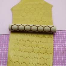 لف خشبي بطول 10 سم للطين البوليمري DIY، للنقش والنسج على الخزف والسيراميك بنقوش أشكال الأزهار والأوراق والشمس والقلب والموج والقشرة الخشبية والنجمة