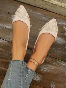 Floral Embroidered Women Slip-On Flats, Pointed Toe Casual Ballet Shoes, Elegant Fashion Low Vamp Loafers, Suitable For Commuting, Work, Flight Attendant, Nurse, Chinese Style Lightweight Slouchy Shoes - Beige - View 3