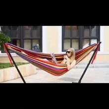 Hamaca para exteriores de gran resistencia, con capacidad de 450 lbs, durable y portátil, incluye correas para árboles y bolsa de transporte, apta para camping, patio, jardín y uso en interiores - tela roja, 102.36x31.5 pulgadas