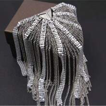 2 piezas de broches/alfileres decorativos de metal con cristal de cristal trenzado a mano en forma de triángulo y cadena, accesorios de moda adecuados para ropa de mujer occidental, uso para fiestas, regalos festivos y uso diario