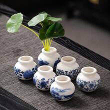 1PC Mini Blue & White Porcelain Vases, Glazed Porcelain Vases, Blue Chinoiserie Decorative Ceramic Flower Vases For Home Decoration, Chinoiserie Porcelain Classic Flower Dark Blue Vases For Home Table Centerpieces Room Decor Glass Vase - Multicolor - View 2