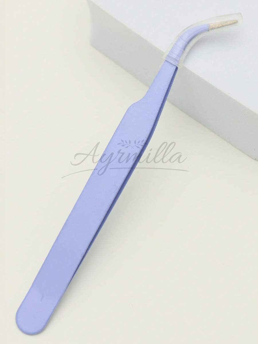 Purple Eyelash Tweezers, Straight And Angled Tips, Two Options, Precise And Easy To Use, Satisfy Different Needs. Thickened Steel Material, High Hardness, Good Elasticity, Durable. Comes With Protective Cap To Avoid Hand Injury. Tight Fit, Comfortable Grip.