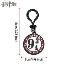 WB 1 件哈利波特官方* 9 3/4 平台柔软触感包夹可爱钥匙扣钥匙链装饰包挂件纪念品适合家人朋友粉丝周年生日礼物汽车配件包饰学院哥特 Y2k