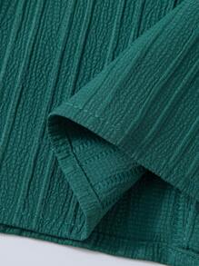 Set de 2 piezas para niños: Outfit casual de verano de color liso, camisa y shorts, estilo básico y simple