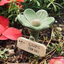 1pc New Insect Drinkers, Wild Honey Insect Feeding Drinking Cup, Suitable For Garden Decoration