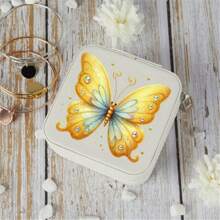 8 Stücke/Set UV DTF Transferaufkleber mit glitzernden Schmetterlings-Mustern - wasserbeständig und kratzfeste Aufkleber, selbstklebend, geeignet für 16 Unzen Libbey Gläser, Tassen und Flaschen - Rosa, Rot und Lila, perfekt für Glas- und Flaschen-Dekoration, DIY-Basteleien (Tassen nicht enthalten)